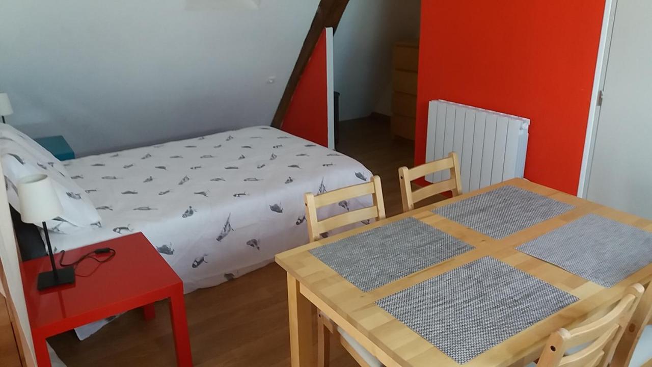 Le Charme Du Chateau Lejlighed Les Andelys Eksteriør billede